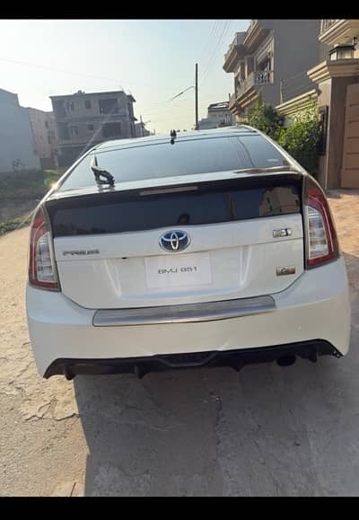 Toyota PRIUS GS SPORTS 2012/16