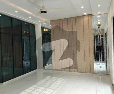 Buy A House Of 10 Marla In Bahria Town - Sector C