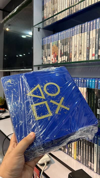 PS4 days of play edition jailbreak 500GB with games