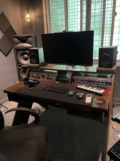 Music Production Desk / Studio Desk | Ion Maestro