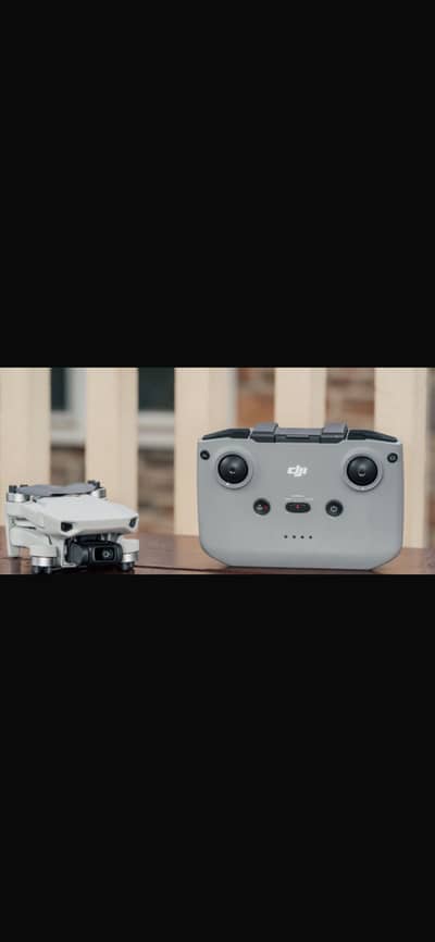 DJI Mini 2 SE almost brand new 10/10 condition