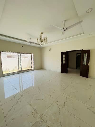 Perfect 350 Square Yards House In Falcon Complex New Malir For sale