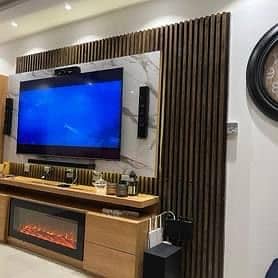 High Efficiency Gas Fireplace / Room Heater - Excellent Condition