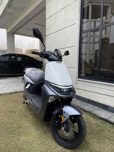 Evee s1 2026 model 100 km driven only