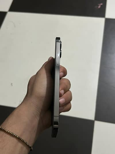 Iphone 12 pro max non pta not JV