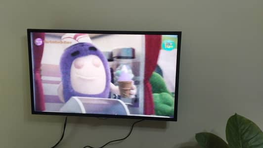 43" Samsung LED tv (non smart)