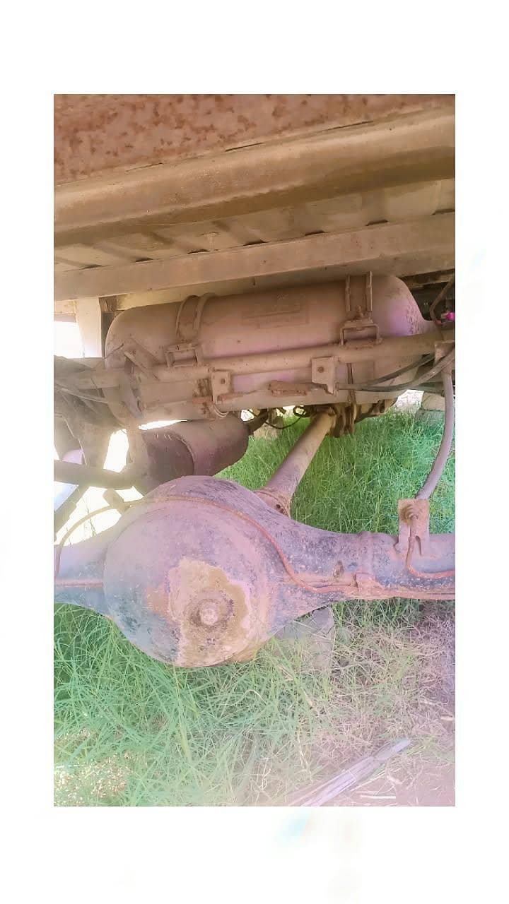 "طاقتور اور اسٹائلش پک اپ برائے فروخت" 10