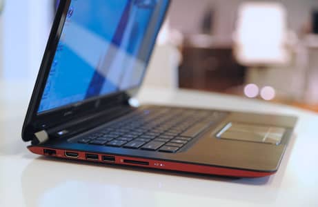 HP Envy 15 Gaming Sleek Book Core i5 3rd Gen 4gb 128gb ssd