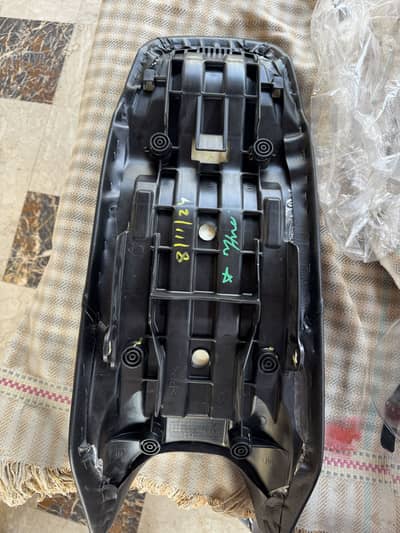 Ybr seat brand new