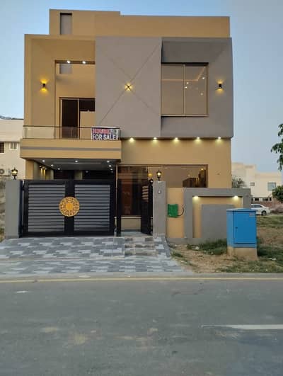 5 Marla Modern Design House Available For Sale In Bahria Nasheman 5 Marla Modern Design House Available For Sale In Bahria Nasheman