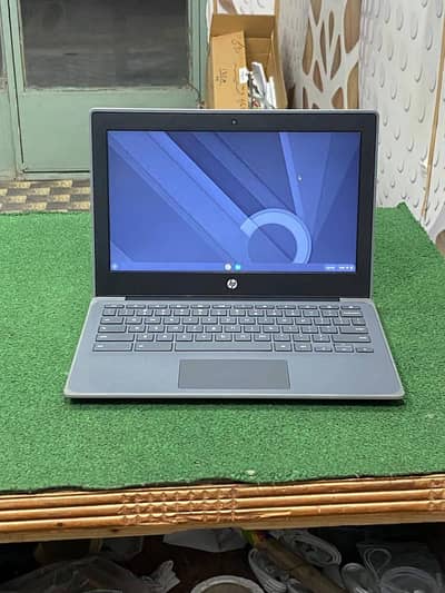 hp 11 g8 4gb ram 32gb SSD 2029 update