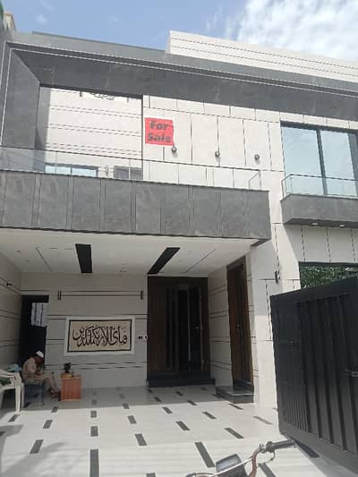 10 Marla House For Sale Brand New House Good Location Satlesh House For Sale