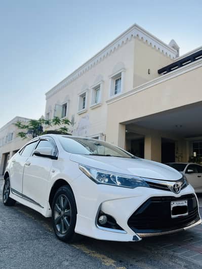 Toyota corolla Altis 1.8 cruistronic special edition.