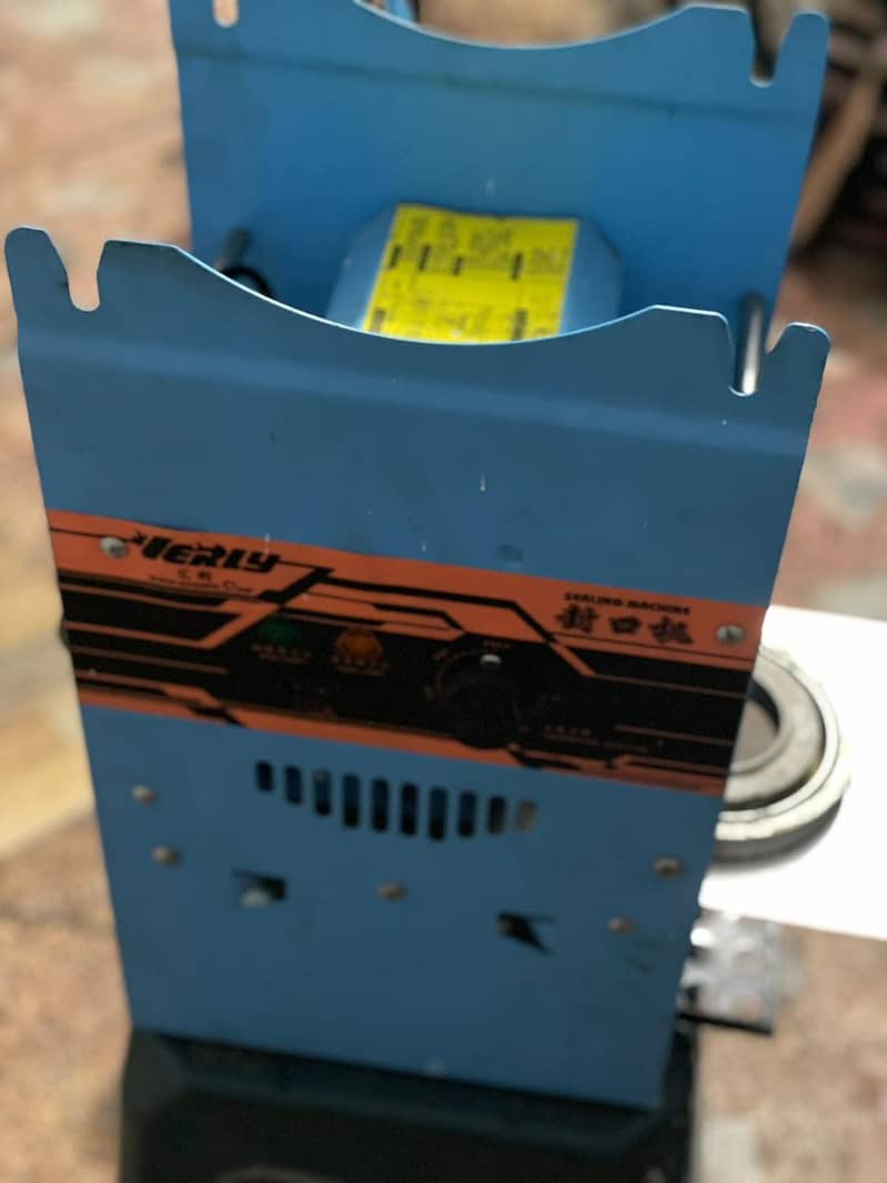 glass ceiling machine 0