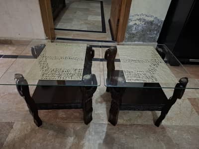 table set for sale in excellent condition