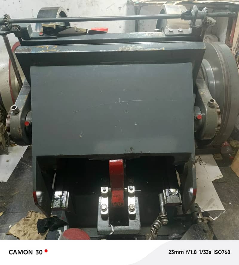 Dai cutting machine 0