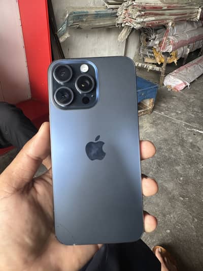 iPhone 15promax 512gb 87battry health blue color only back crack