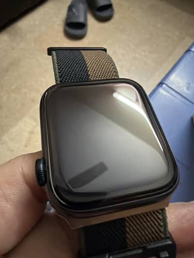 Apple Watch SE 2nd generation hardly used been in box mostly
