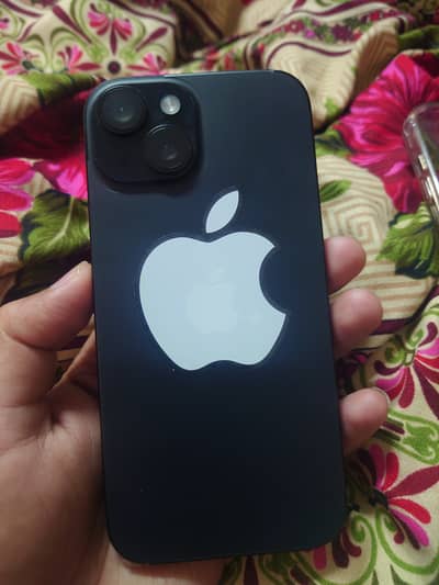 IPHONE 15 FACTORY UNLOCKED UNDER APPLE WARRANTY128 gb Black