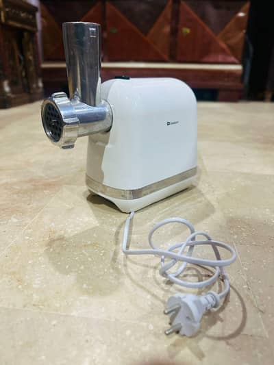 Dawlance Meat Mincer DWMM-6001W