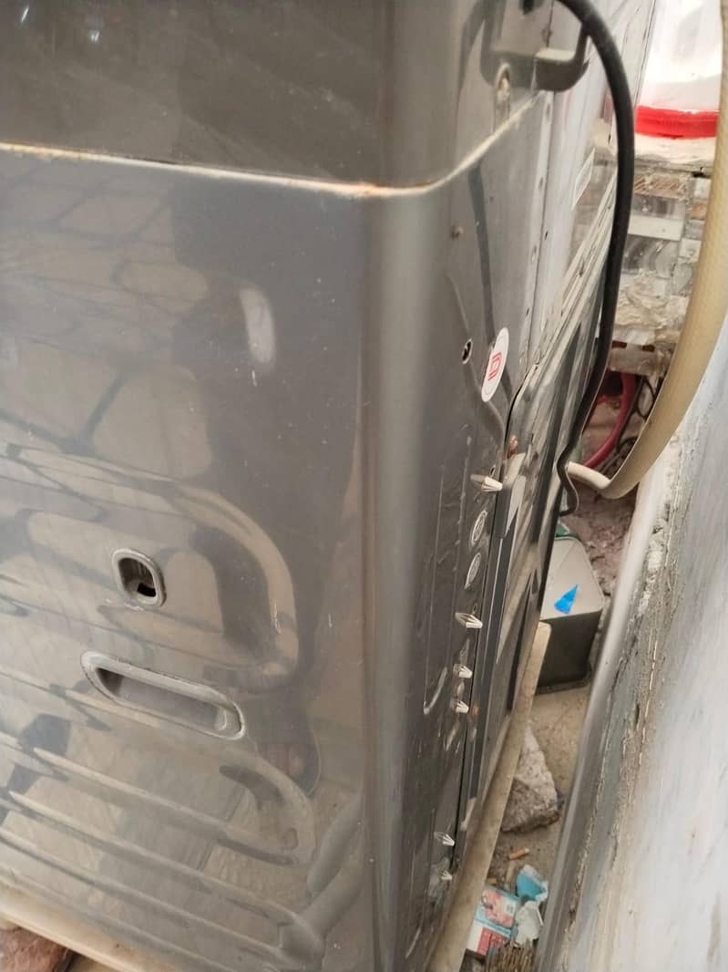 Dawlance automatic machine 2