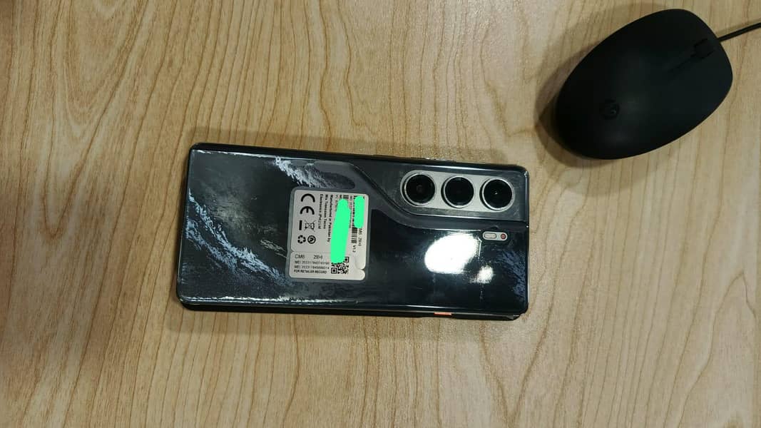 Tecno Camon 40 pro 1