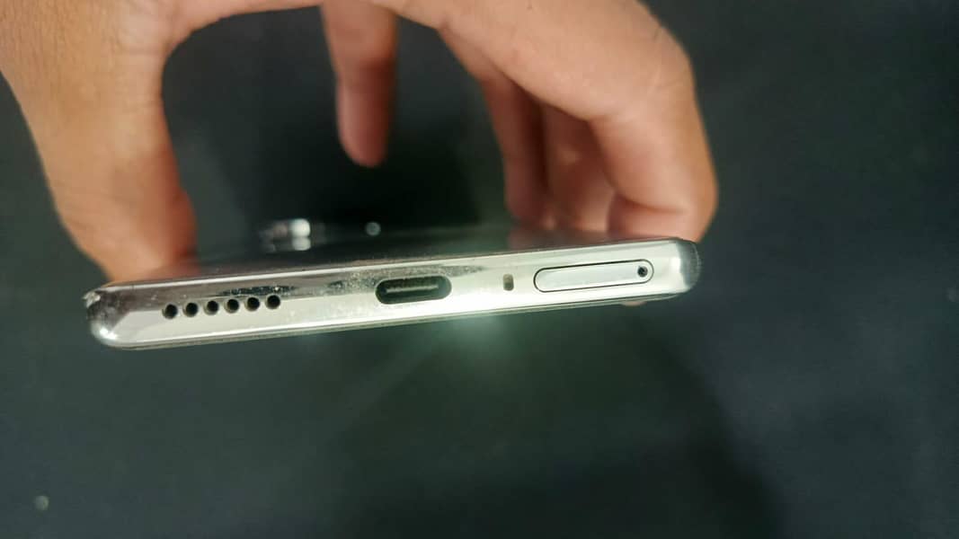 Tecno Camon 40 pro 3