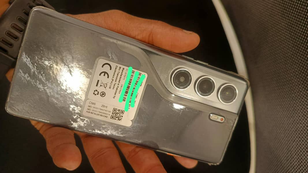 Tecno Camon 40 pro 4