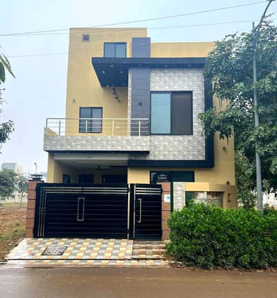 5-Marla Corner House Prime Location A Plus Construction Available For Sale Near To Bahria Town Lahore