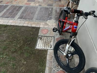 Cycle for sale used by a 10 year boy