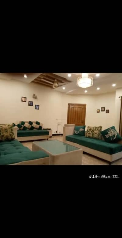 couple family gest house prime location E-11-2 KFC