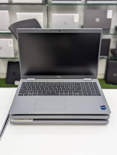 Dell Latitude 5530 | Core i5 12th Gen | 10 Cores | 8GB RAM | 256GB SSD