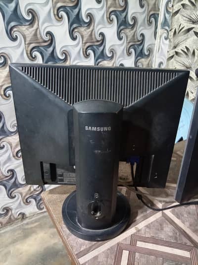 Samsung LED Monitor | Good Condition | Office / Home Use