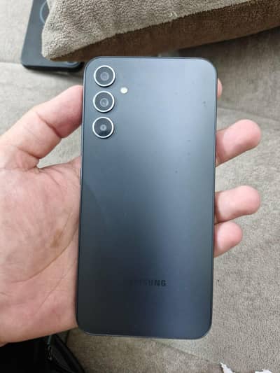 samsung a34/5g. 256 gb pta approved.