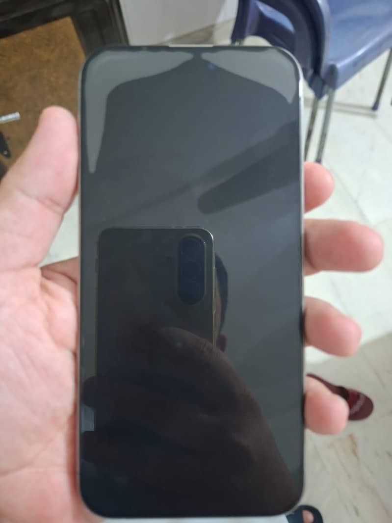 iphone 15 pro max 1
