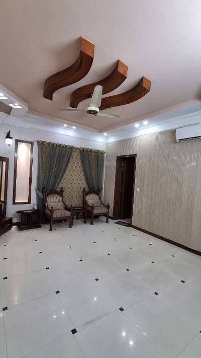 1 kinal Like A New Upper Portion For Rent