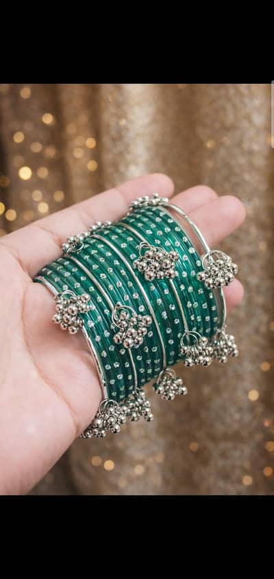 Stylish Ladies Bangles for Sale | خوبصورت بینگلز دستیاب 