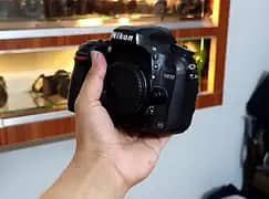 dslr Nikon d610 (10/10+) Full-frame Professional Body) Nikon 50mm f1.8