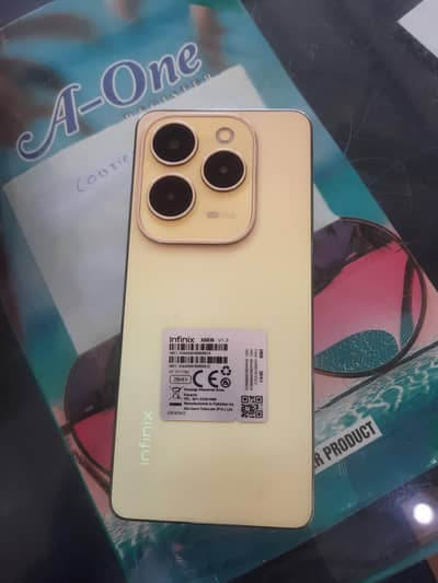 Infinix hot 40.8gb ram 256 memory