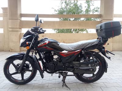 Suzuki GR 150/ 2023 model