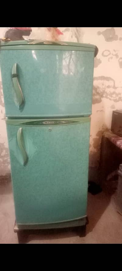 Waves Refrigerator fridge medium size