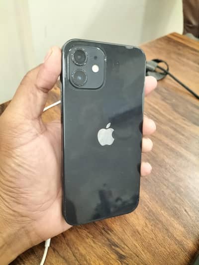 IPhone 12 (64GB) SIM LOCKED/JV BLACK