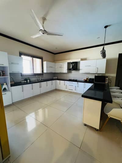 Slightly use yards upper Portion For Rent 3 bed DD DHA defence phase 6 karachi