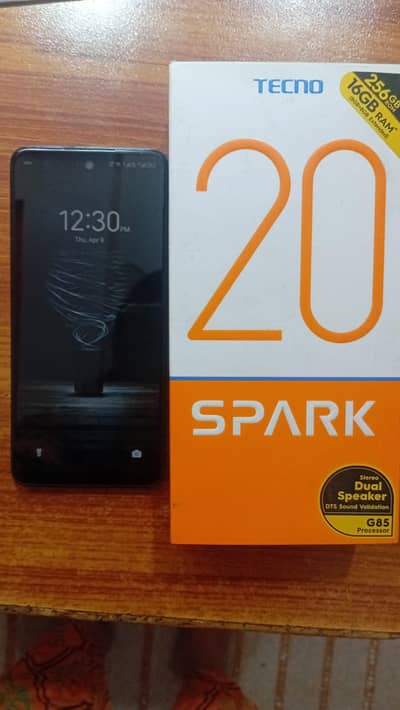 Tecno spark 20