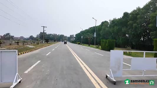 3 Marla Hot Location Plot For Sale Near Manawan GT Road