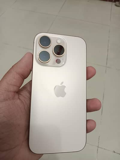 Apple iphone 16 pro dessert titanium
