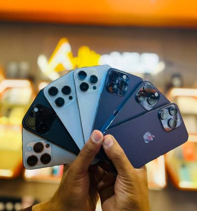 Apple iPhone XR Pta Approved 30 Days Warranty