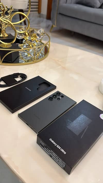 Samsung S24 Ulta 12/256 gb 10/10 Official pta approved