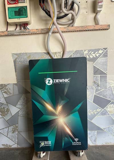 ZIEWNIC Z BOX LiFePO4 Lithium Battery for Sale New Condition