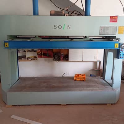 Industrial Wood Door Press Machine Available